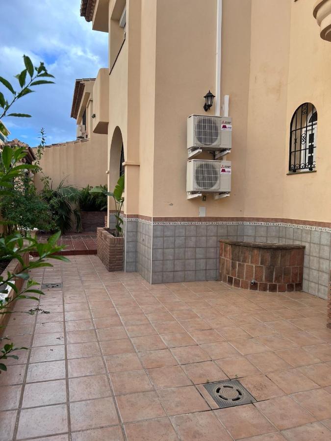 Villa Vega Fuengirola Esterno foto